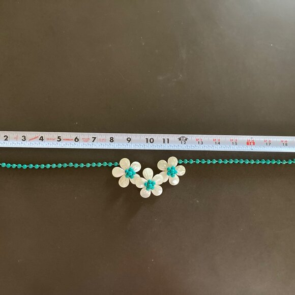 Turquoise & Mother of Pearl Flower Shaped Beaded Statement Necklace from Hawaii - Picture 6 of 14